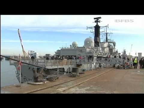 Warship Crews Come Home For Christmas | Forces TV