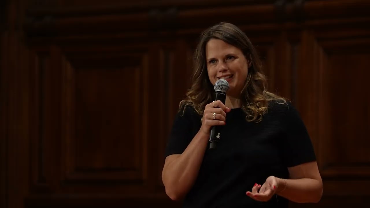 Et si l’on se trompait de modèle d’inspiration ? | Emilie BERTHET | TEDxPanthéonSorbonne