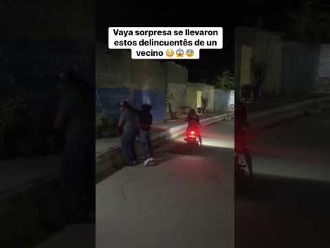 valla sorpresa vecinos unidos capturan a estos d3lincu3nt3  💪👊🤝 #humor #comedia #sarcastic1 #broma