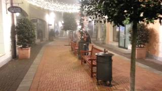 preview picture of video 'Outlet San Donà Full Hd'