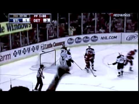 Niklas Lidstrom Hat Trick vs. St. Louis Blues 12/15/2010