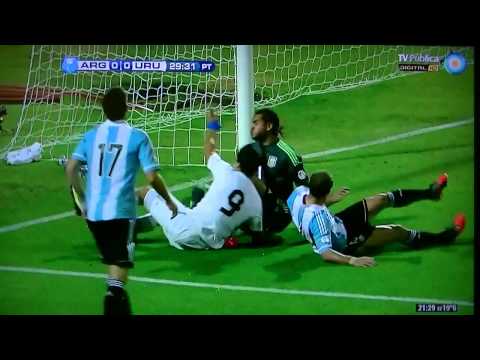 Argentina vs  Uruguay 12 10 2012