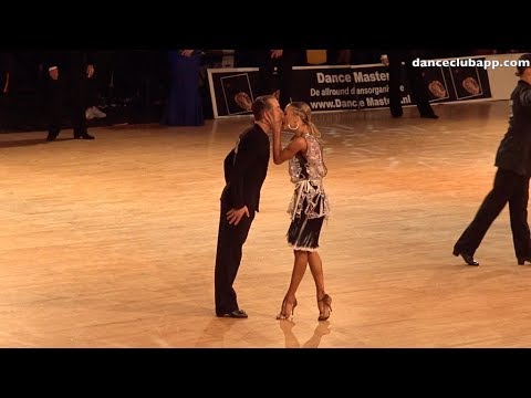 Riccardo Cocchi & Yulia Zagorouychenko   Samba   Assen 2018