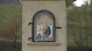 preview picture of video 'Il Pilastrino in arenaria degli Angeli presso il Cimitero di Vergato - Restauro'