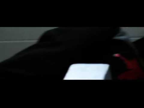 Small Victory-mike tra mi kas