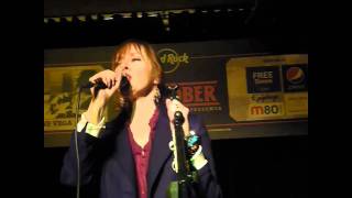 Suzanne Vega - Tombstone