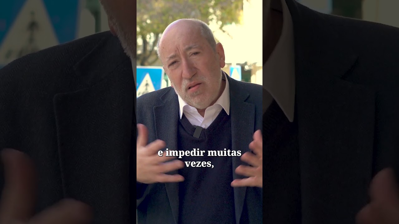 Afirmar que a independência e a soberania são fundamentais para o desenvolvimento de Portugal