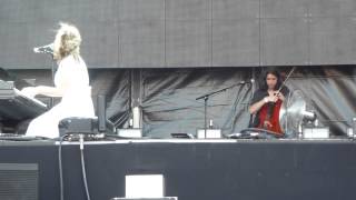 Regina Spektor - Ne me quitte pas (Sziget 2013)