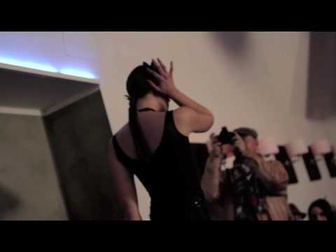 Bedrud Sie ist Elektrisch_2.mov