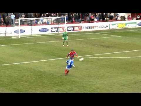 2013/14 Highlights: Dagenham & Redbridge 1-4 Pompey