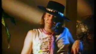 Stevie Ray Vaughan - Texas Flood & Pride And Joy - live in Auckland 1984
