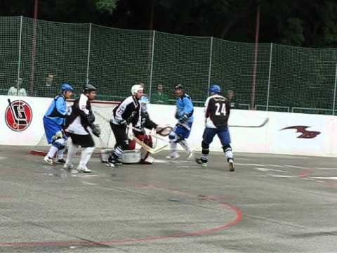 HBC Farma Petržalka - HBT Slovan Fans 4:3 pp (0:1,0:2,3:0, - 1:0)