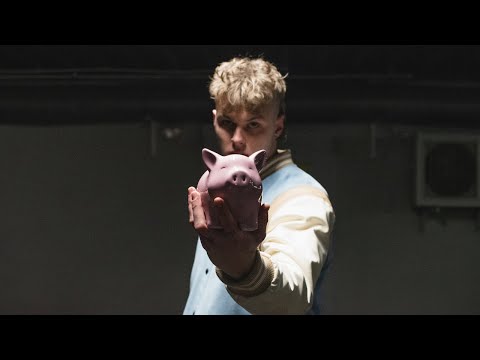 JUAN LANE - PIGGY (🎥: Lisu)