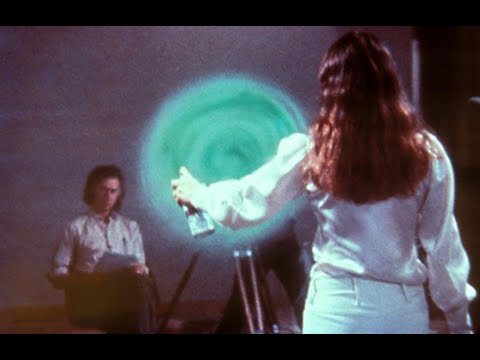 Two Sides to Every Story (Michael Snow, 1974)