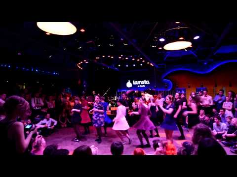 Lindyhop.lt Christmas Džiaze tik merginos