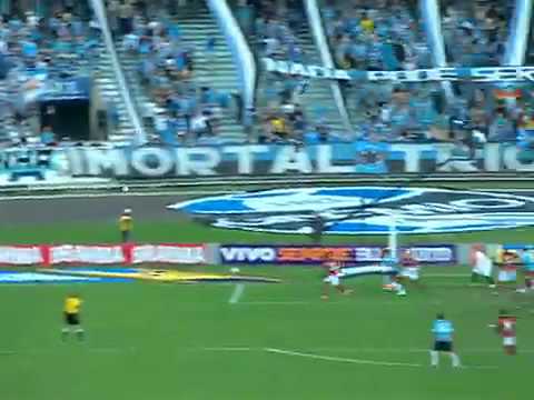 Melhores Momentos - Grêmio 2 x 0 Flamengo - 6ª Rodada - Campeonato Brasileiro (24/06/2012)