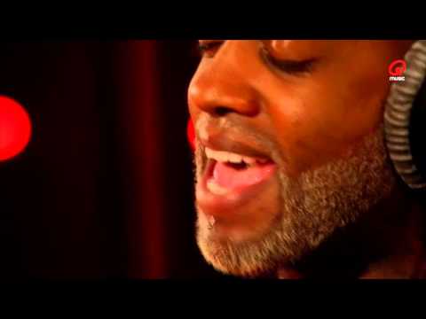 Willy William - Ego (live bij Q)