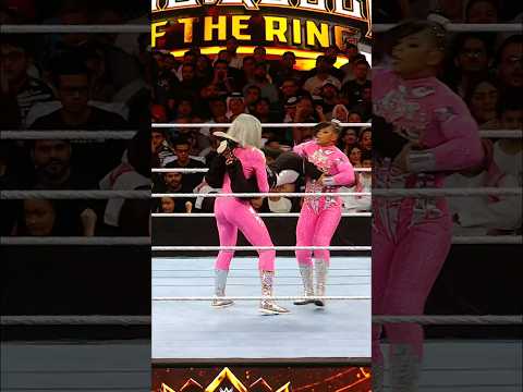 One word to describe Bianca Belair and Jade Cargill: ICONIC 💪🔥 #WWEKingAndQueen