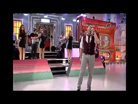 Carlos Manuel canta en El Happy Hour - América TeVé