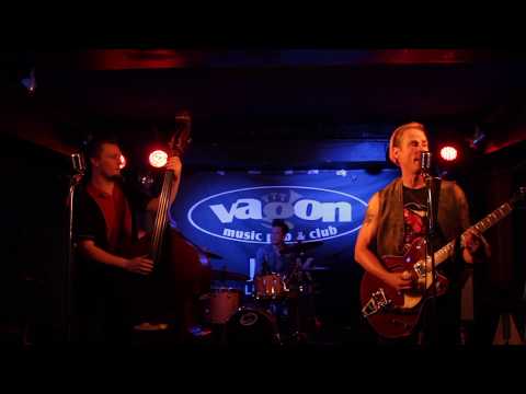 Gumption - Rev it Up, Baby! Live at Vagon, Prague, 30.05.2019