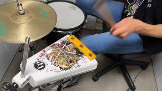 Video thumbnail for TRAVIS BARKER Signature model LP009-TB LP009-CLASSIC-ROCK-RIDGE-RIDER COWBELL blink-182 by カウベルマニア Cowbell-Mania Campana-Manía Cencerro-Manía