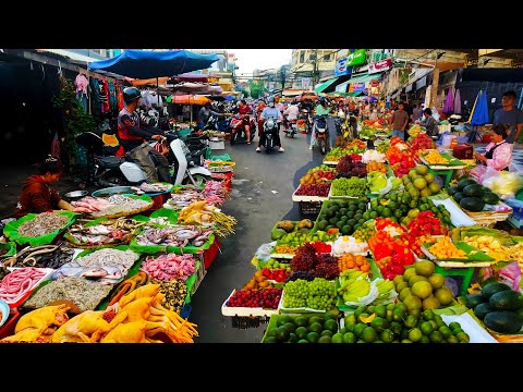Walking Tour in Toul Tom Poung Market, Phnom Penh