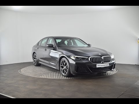 BMW 5-Series 520d M Sport Saloon - Image 2