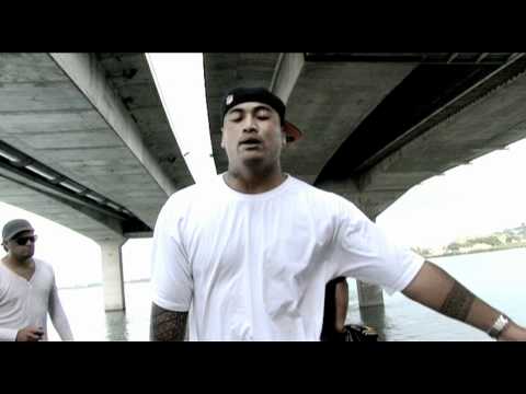 E.man Suaesi - Family