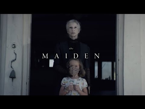 The Maiden (La Doncella) | Corto de Terror Subtitulado | Crip