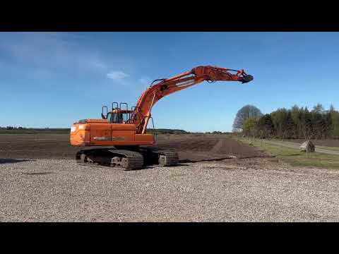 Video: Doosan DX 225LC gravemaskine 1