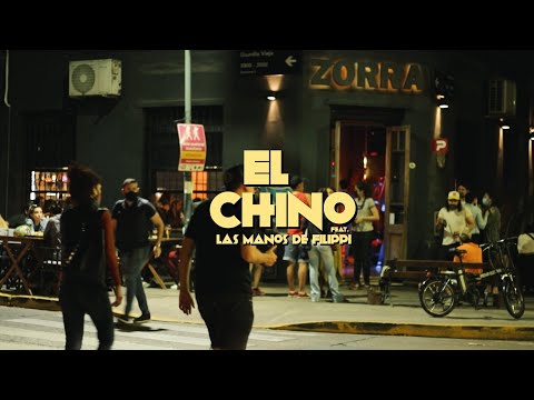 LOS PIRINGUNDINES - El Chino feat. LAS MANOS DE FILIPPI [Video Oficial]