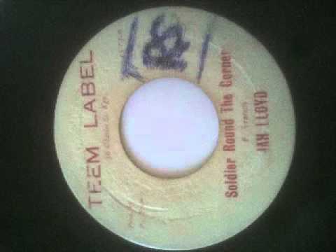 JAH LLOYD + BONGO HERMAN - Soldier round the corner + immortal drums (1974 Teem)