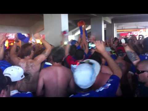 "Los de abajo en el túnel de la norte - final 2014 u de Chile vs calera" Barra: Los de Abajo • Club: Universidad de Chile - La U