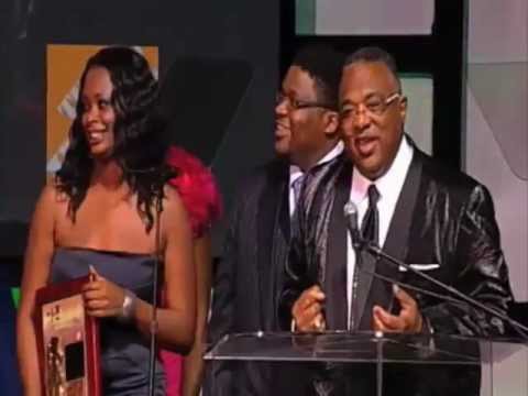 This Is It! BBQ and Seafood wins the 2011 Hoodie Award for Best Barbecue