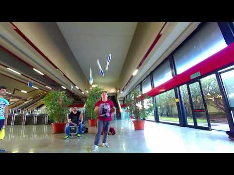 Willy Colombaioni juggling clubs in Pomigliano (NA)