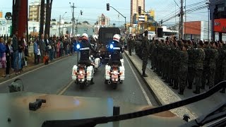 preview picture of video 'Desfile Cívico-Militar no Pinheirinho - on board'