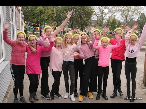 Groen schoolplein ODBS Het Valkhof feestelijk geopend