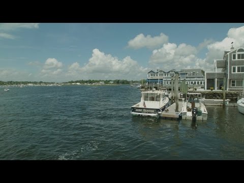 25 Serpentine Road, Warren, RI 02885