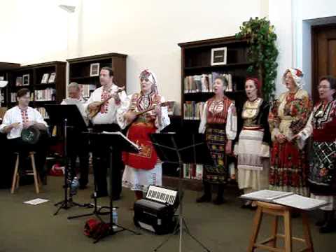 Pittsburgh's Balkan Babes sing Snosti E Dobra Dotsna Sedela