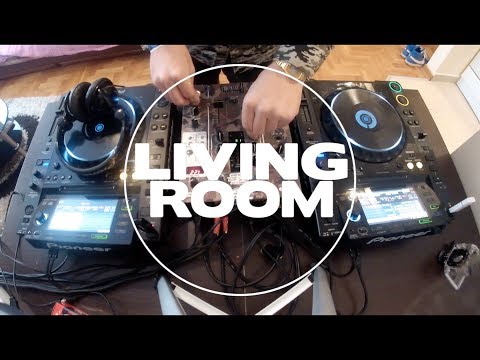 GÉZA - UK House Mix (In Living Room)
