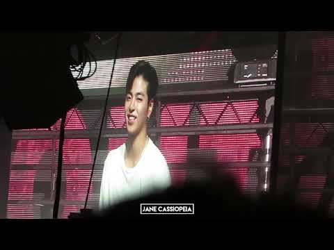 181027 Ment Jay and IKONic cheers Bobby to kiss Ju-ne - IKON Continue in Melbourne