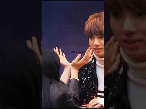 RM vs Jungkook in fansign 😂 #shorts #bts #rm #jungkook