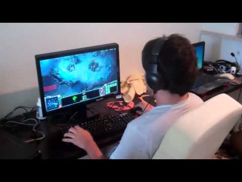 Just Chillin' at the Root House - StarCraft 2 Vlog