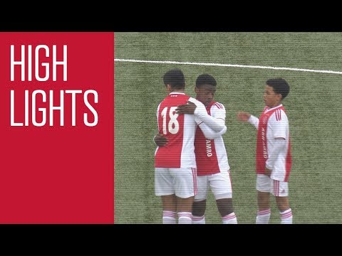 Highlights Ajax O15 - PSV O15