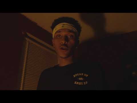 VonnyFrmDaATM - Bakkdoor Freestyle (Official Music Video) [Shot By @EAZY_MAX]