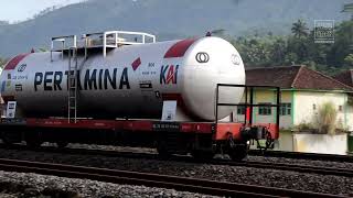 Download lagu VIDEO KERETA API | GAMAO TANKER Melewati Stasiun Tertinggi Di Purwokerto. mp3