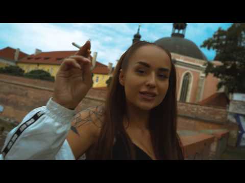 NEDELEJ - SME TU feat. LBOY