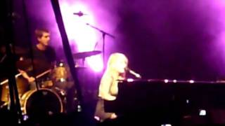 Coeur de Pirate  - La vie est ailleurs