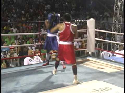 ELIAS EMIGDIO, MEXICO, VENCIO A DARWIN PEREZ, RD, COPA INDEPENDENCIA BOXEO