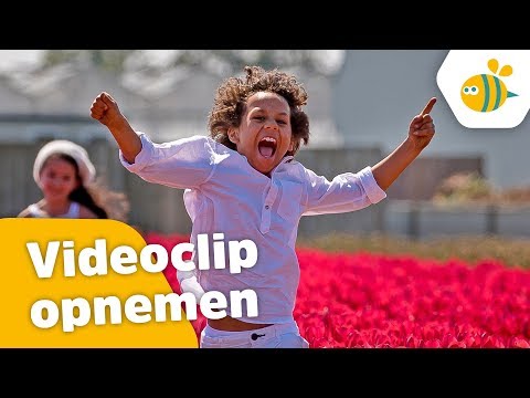 VALT ER IEMAND IN HET WATER?! (Vlog 88) - Kinderen voor Kinderen